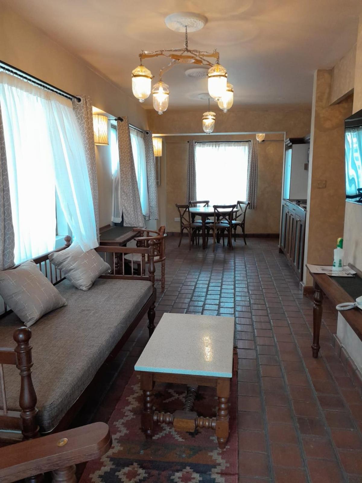 Woodmere Grand Apartament Nairobi