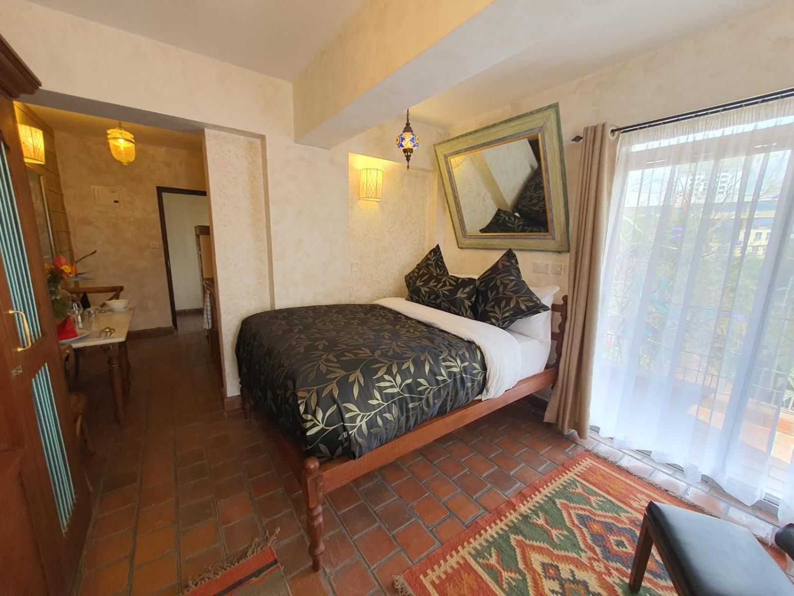 Woodmere Grand Apartament